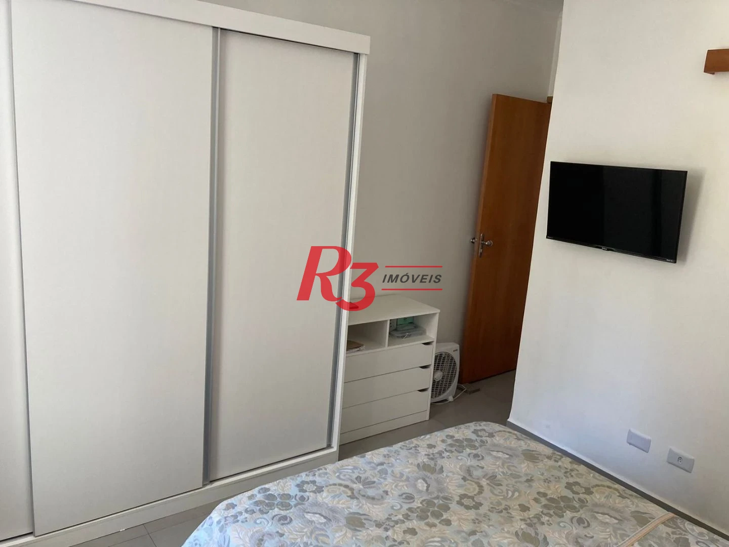 Apartamento com 3 dormitórios à venda, 110 m² por R$ 740.000,00 - Boqueirão - Santos/SP