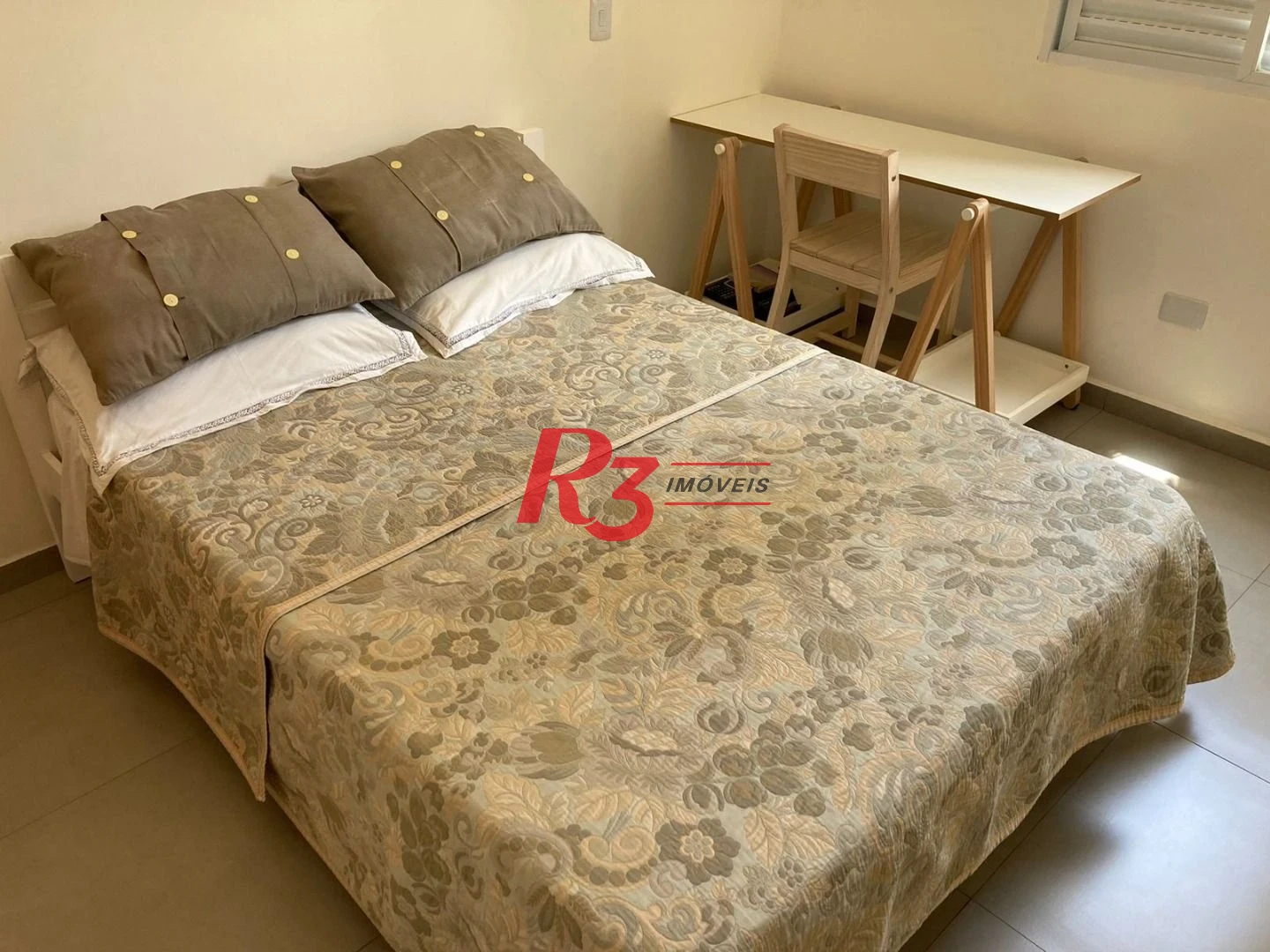 Apartamento com 3 dormitórios à venda, 110 m² por R$ 740.000,00 - Boqueirão - Santos/SP