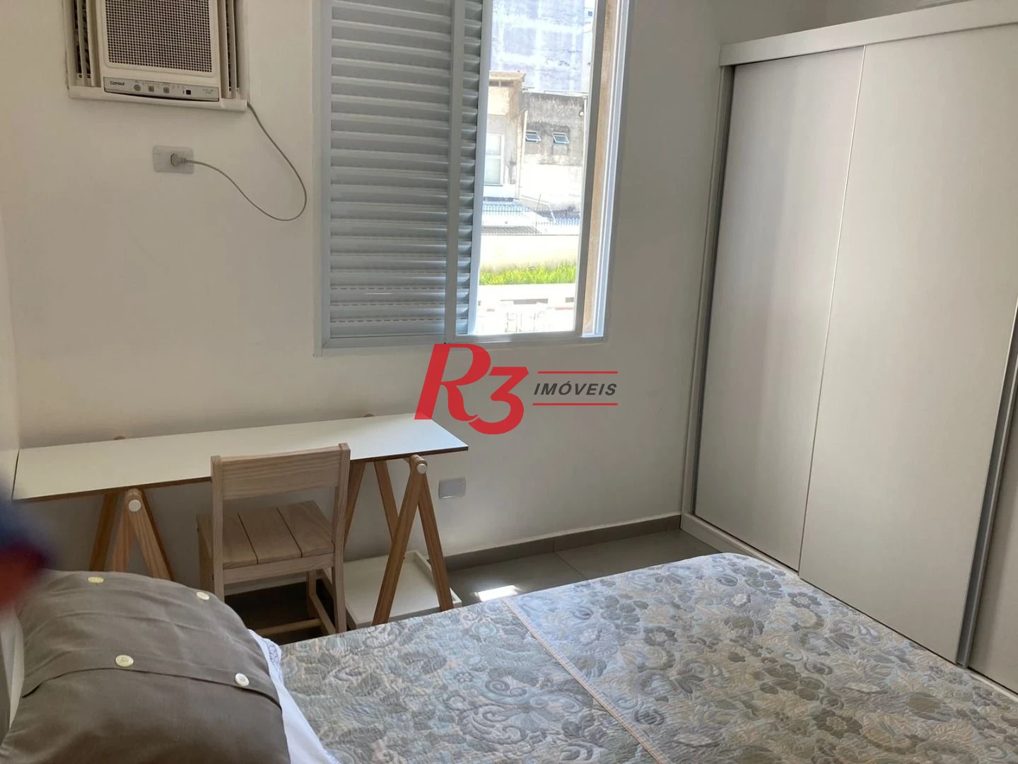 Apartamento com 3 dormitórios à venda, 110 m² por R$ 740.000,00 - Boqueirão - Santos/SP