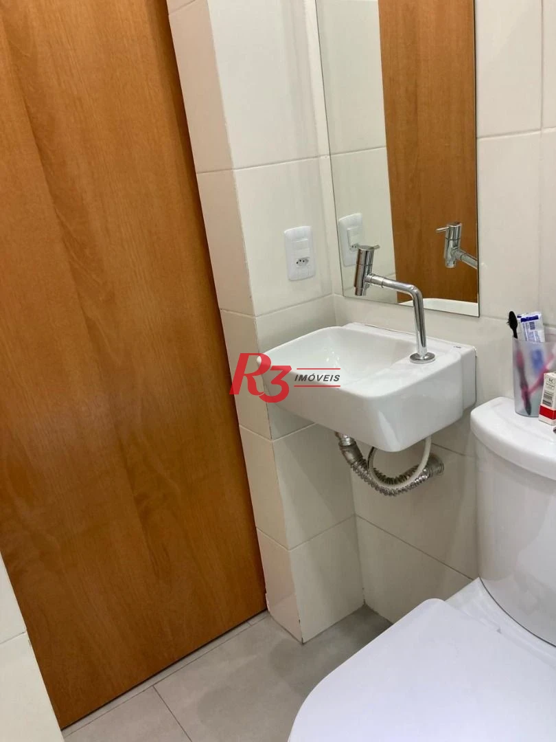 Apartamento com 3 dormitórios à venda, 110 m² por R$ 740.000,00 - Boqueirão - Santos/SP