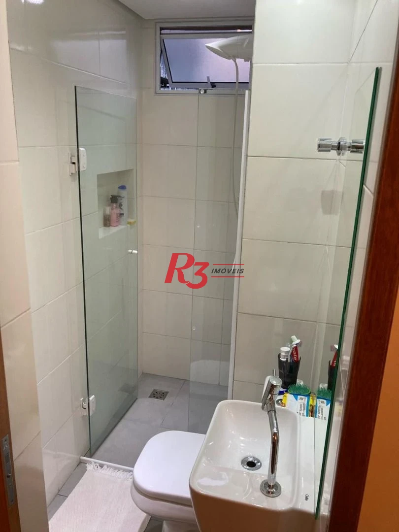 Apartamento com 3 dormitórios à venda, 110 m² por R$ 740.000,00 - Boqueirão - Santos/SP