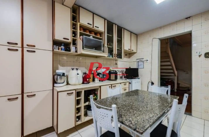 Sobrado com 3 quartos à venda, 180 m² por R$ 0 - Vila Belmiro - Santos/SP