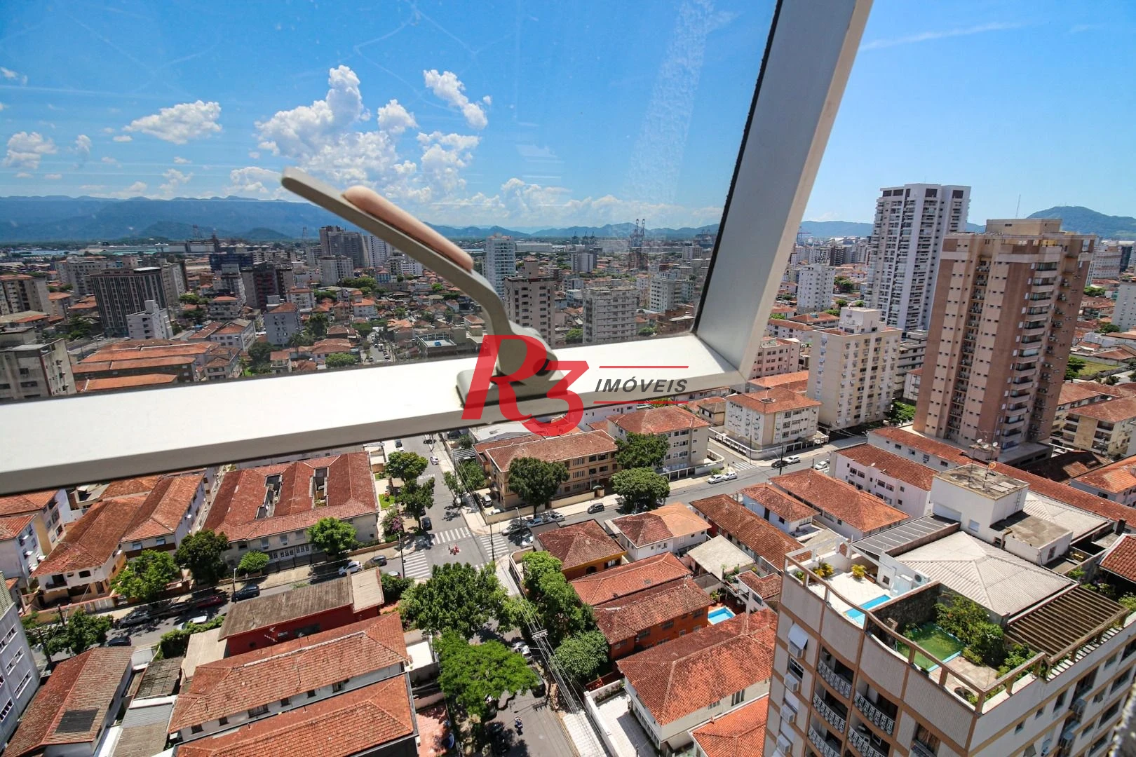 Apartamento à venda, 74 m² por R$ 1.080.000,00 - Embaré - Santos/SP