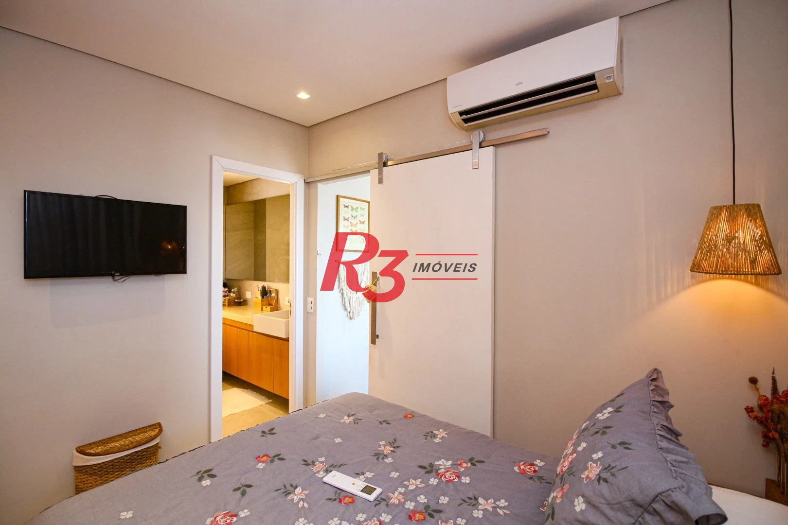 Apartamento à venda, 74 m² por R$ 1.080.000,00 - Embaré - Santos/SP