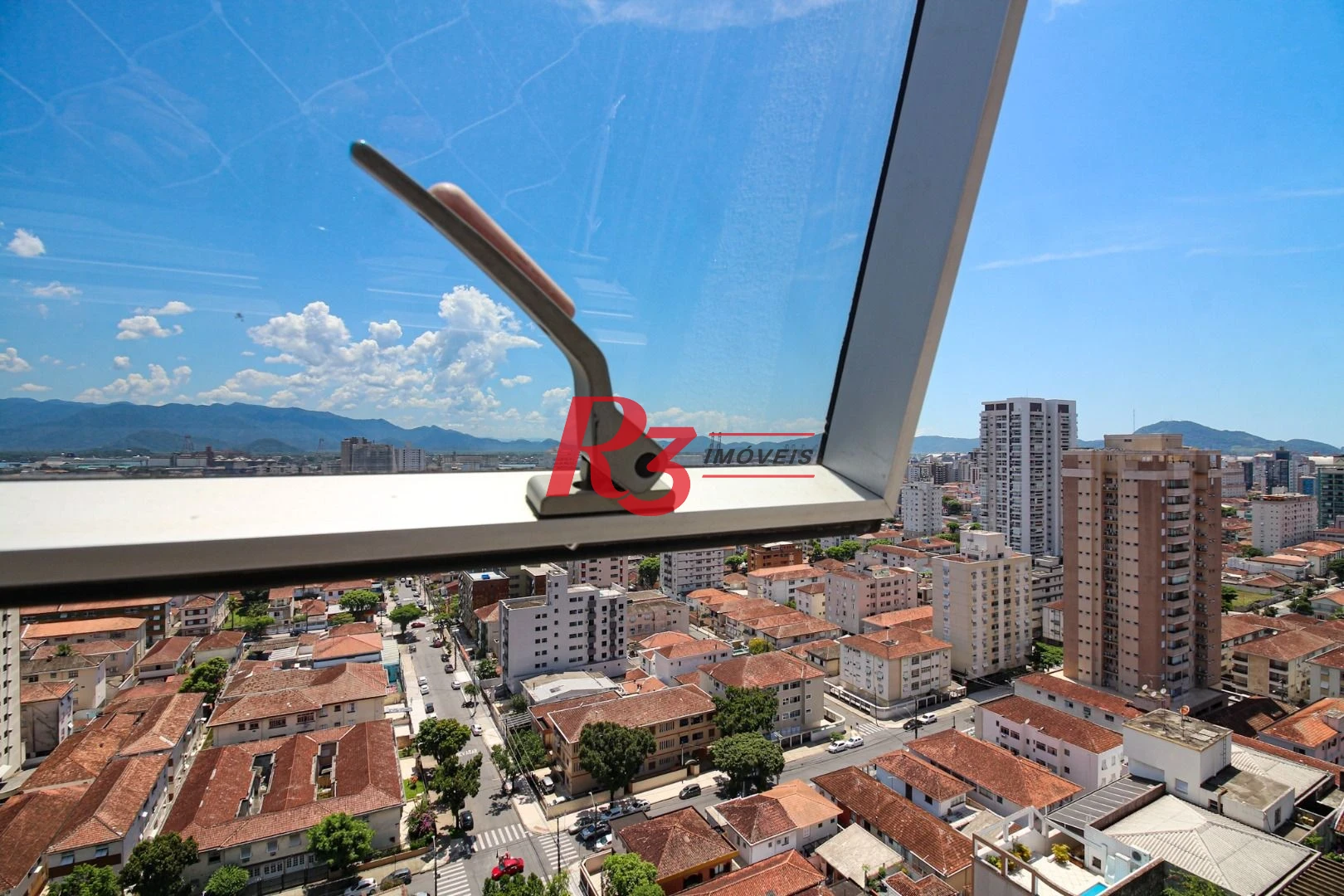 Apartamento à venda, 74 m² por R$ 1.080.000,00 - Embaré - Santos/SP