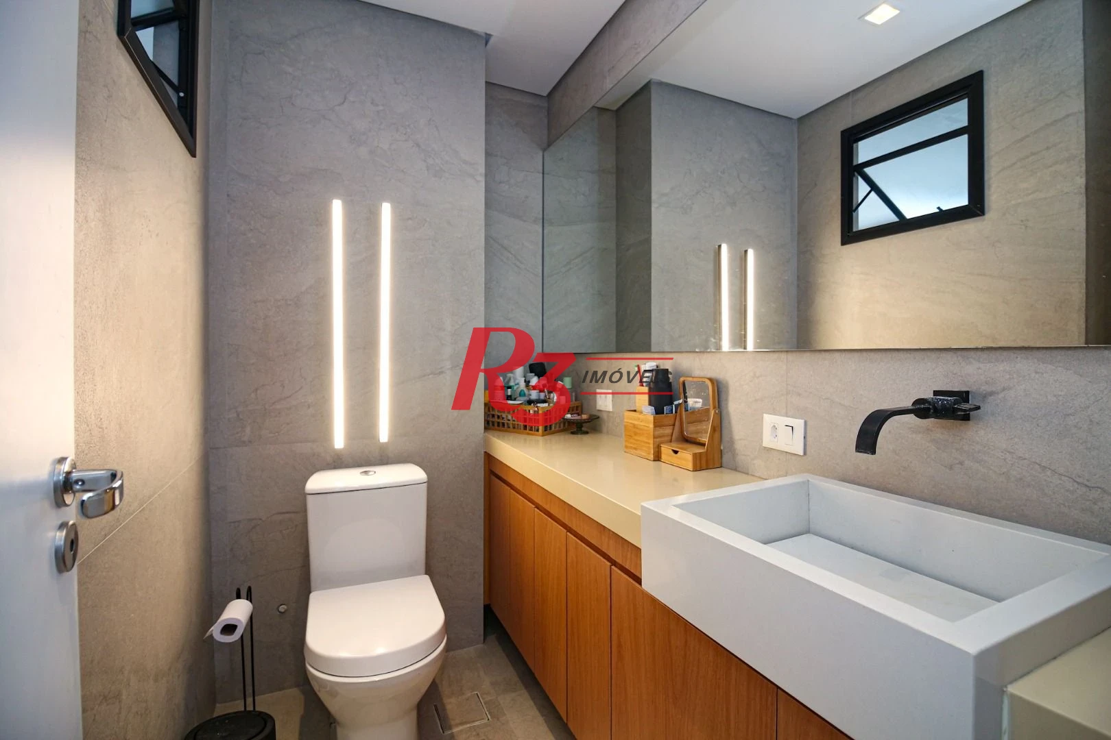 Apartamento à venda, 74 m² por R$ 1.080.000,00 - Embaré - Santos/SP