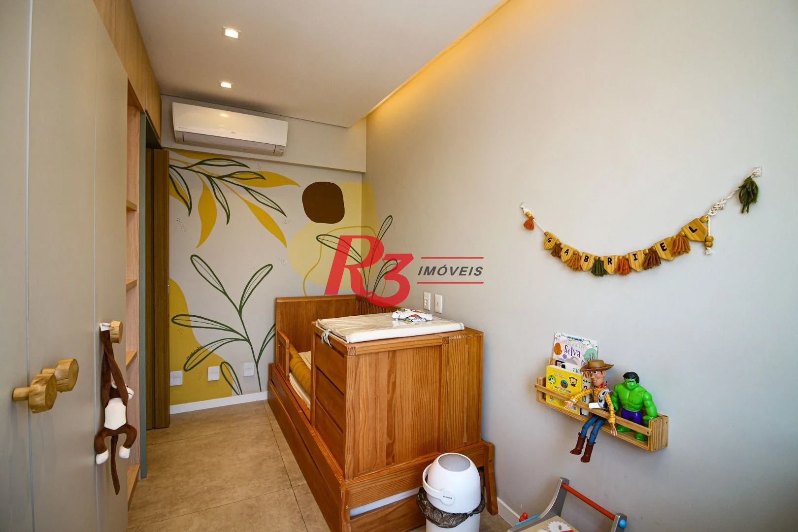 Apartamento à venda, 74 m² por R$ 1.080.000,00 - Embaré - Santos/SP