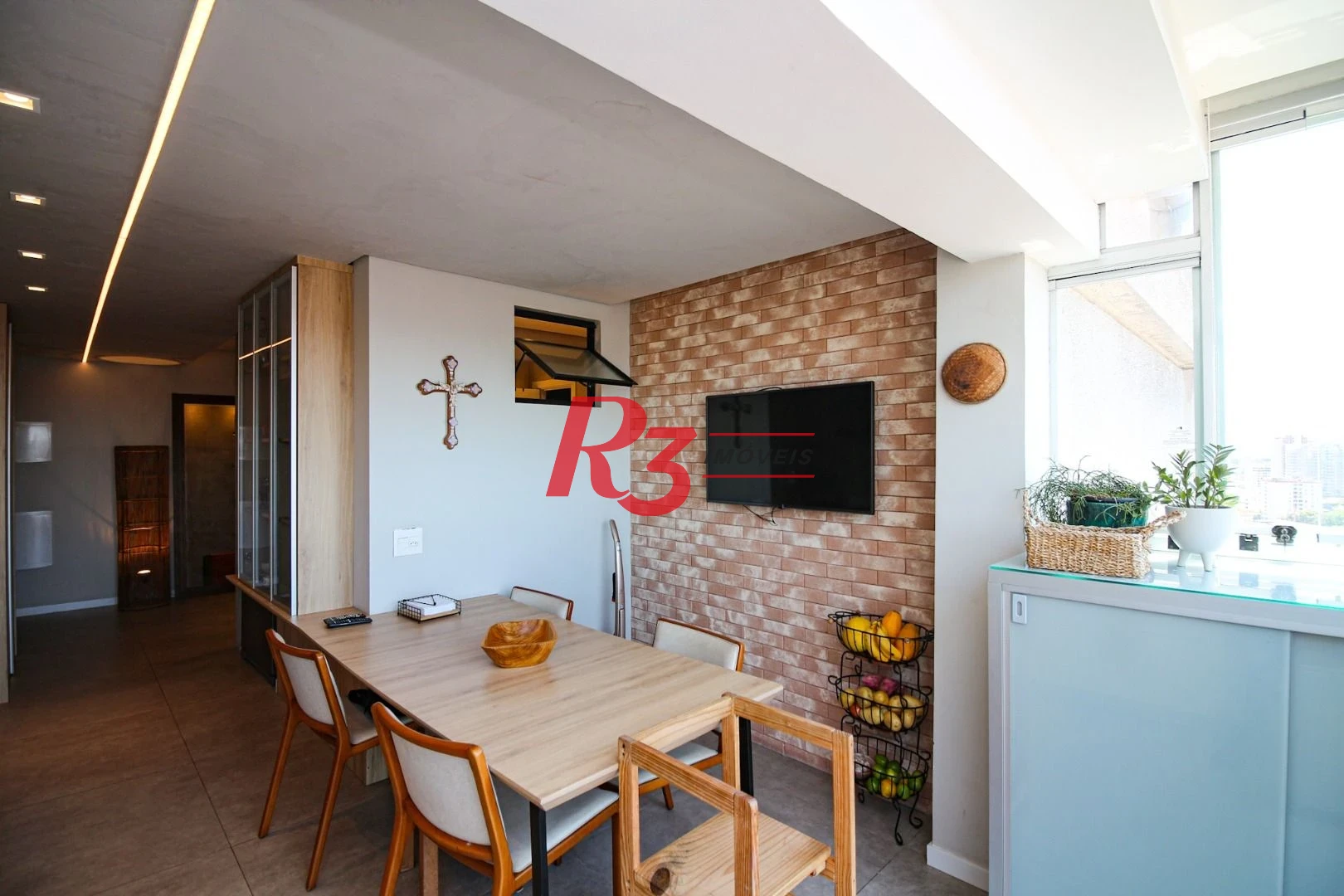Apartamento à venda, 74 m² por R$ 1.080.000,00 - Embaré - Santos/SP