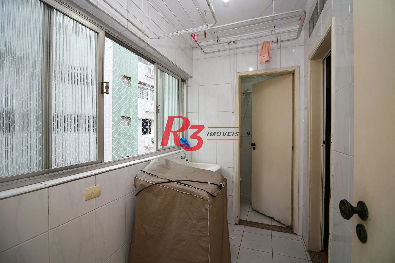 Apartamento com 3 dormitórios à venda, 125 m² por R$ 1.200.000,00 - Ponta da Praia - Santos/SP
