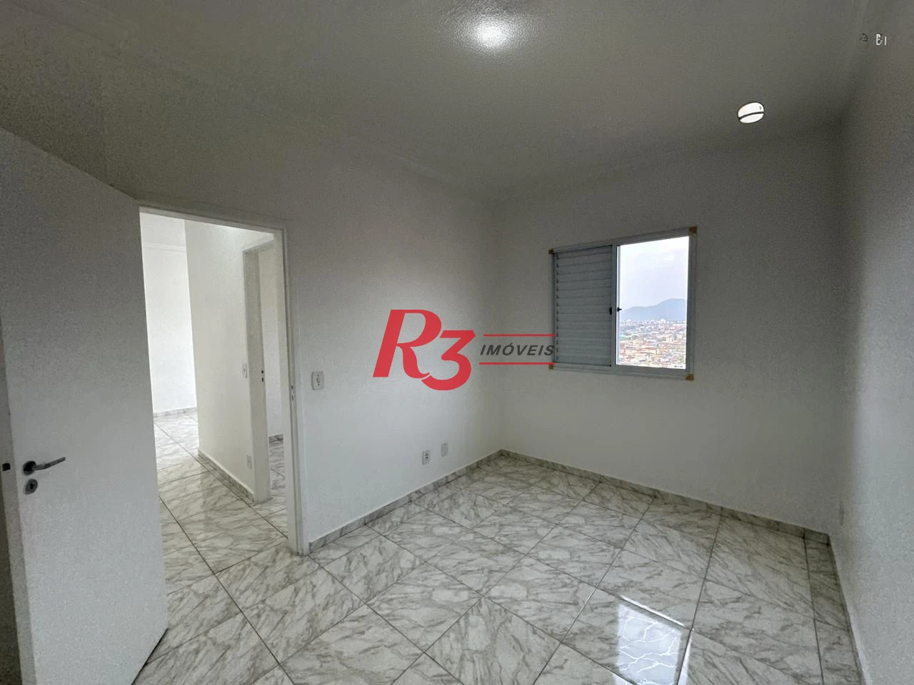 Apartamento à venda, 63 m² por R$ 346.000,00 - Areia Branca - Santos/SP