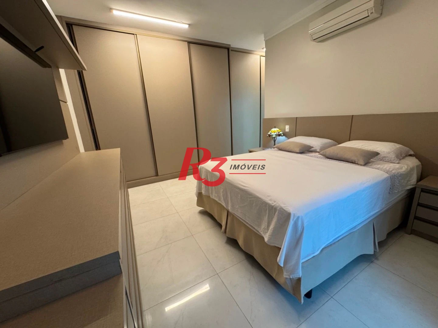 Apartamento para alugar, 232 m² por R$ 29.000,02/mês - Aparecida - Santos/SP