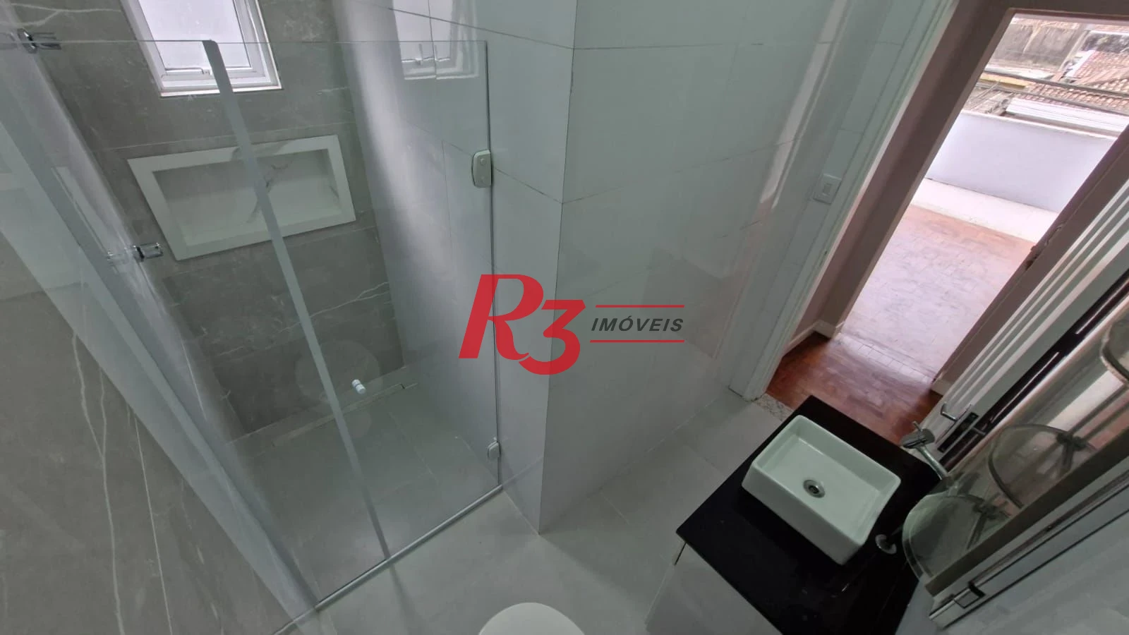 Sobrado à venda, 150 m² por R$ 700.000,00 - Centro - São Vicente/SP