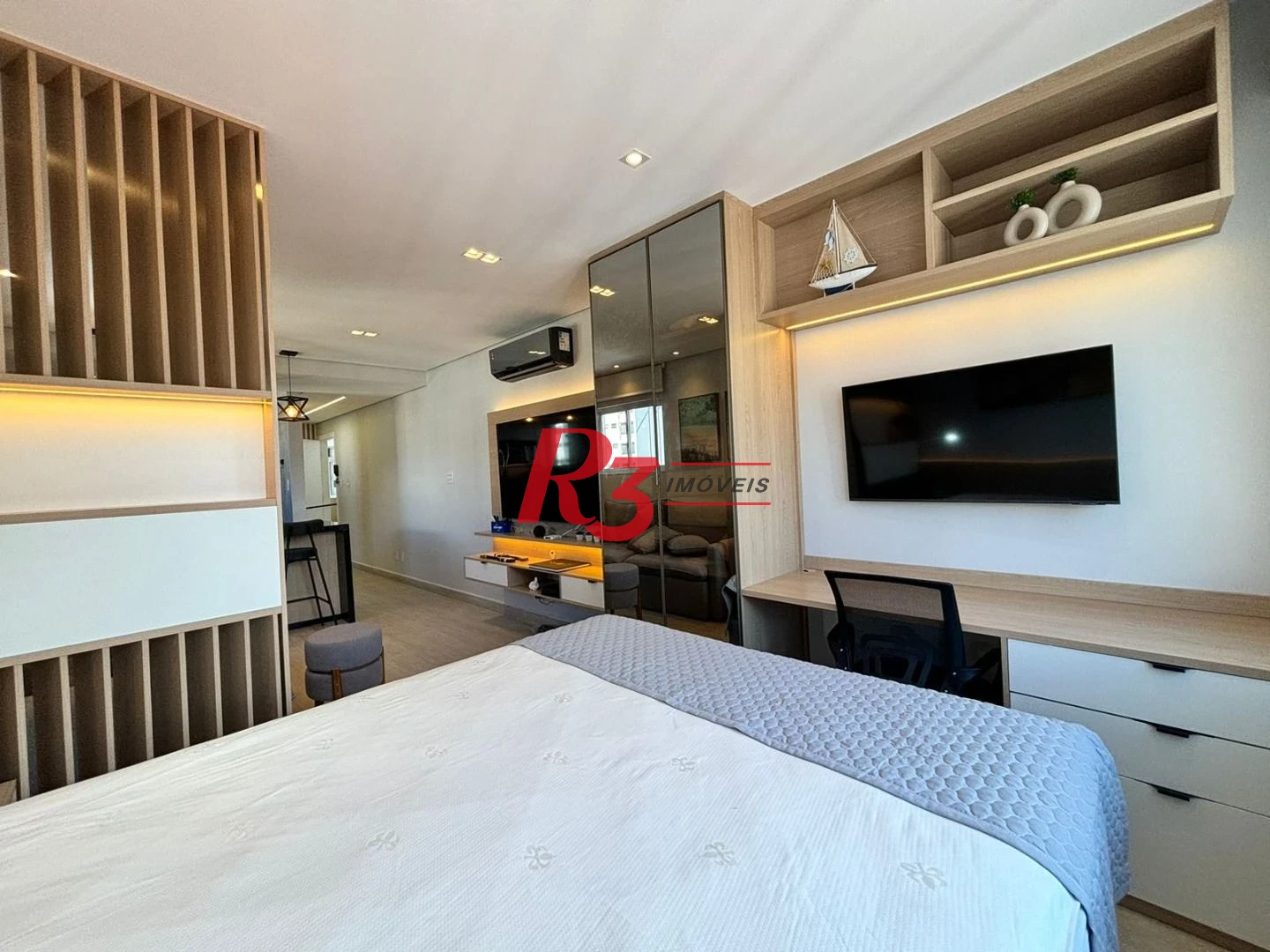 Apartamento para alugar, 44 m² por R$ 5.500,02/mês - Gonzaga - Santos/SP