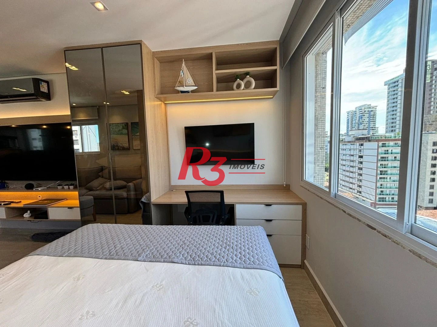 Apartamento para alugar, 44 m² por R$ 5.500,02/mês - Gonzaga - Santos/SP
