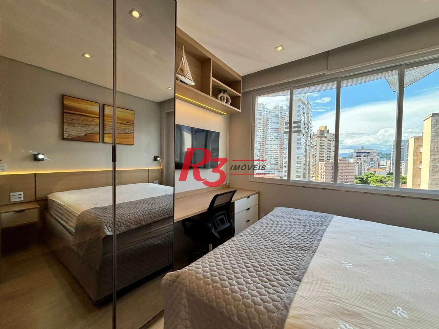 Apartamento para alugar, 44 m² por R$ 5.500,02/mês - Gonzaga - Santos/SP