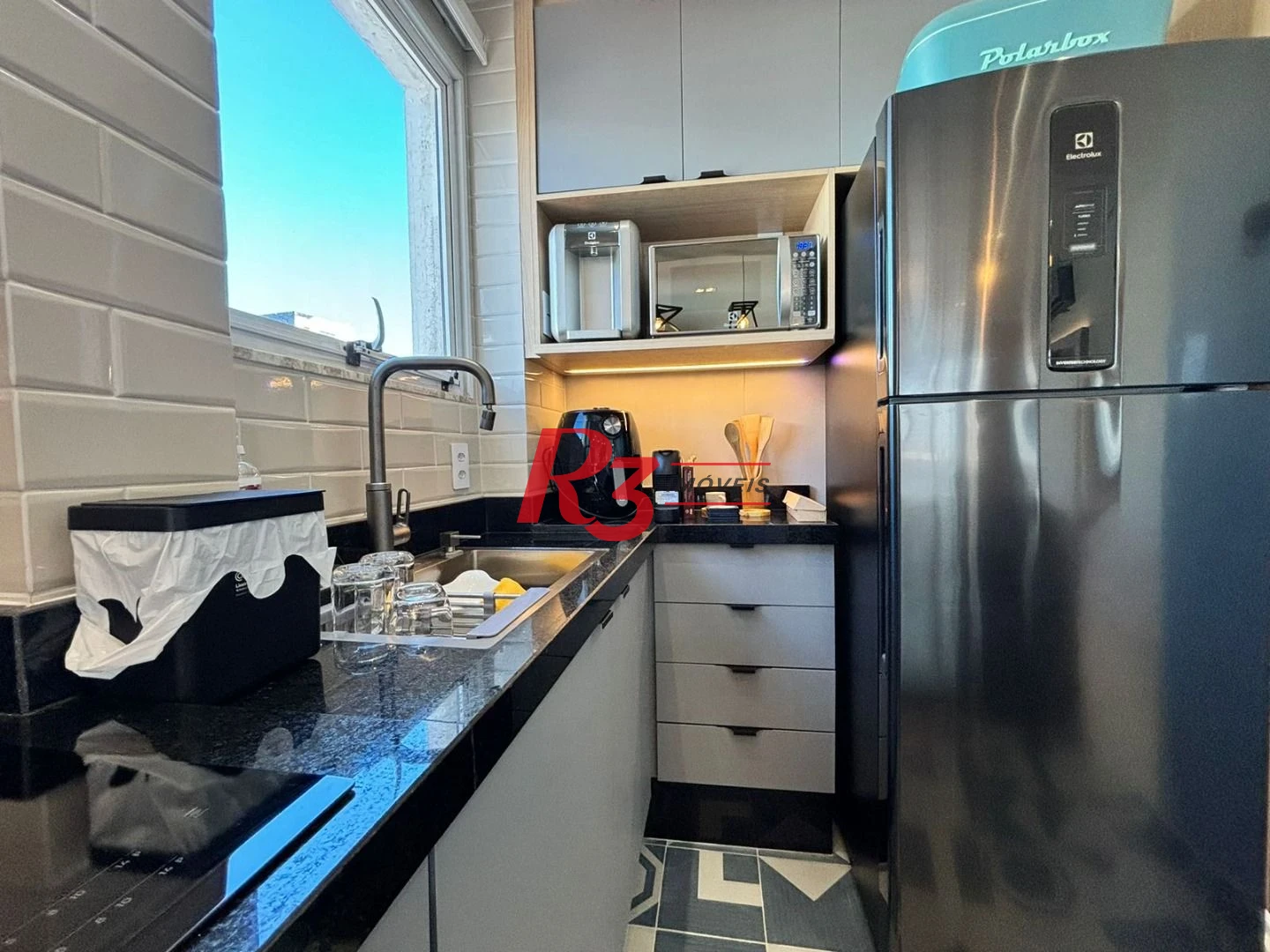 Apartamento para alugar, 44 m² por R$ 5.500,02/mês - Gonzaga - Santos/SP