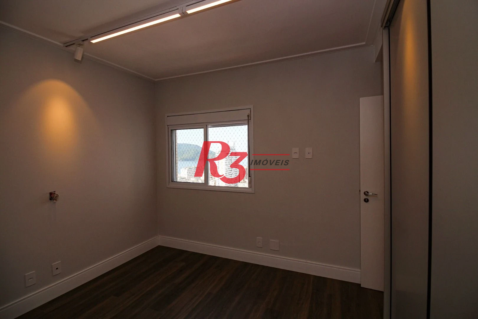 Apartamento à venda, 155 m² por R$ 2.517.000,00 - Embaré - Santos/SP