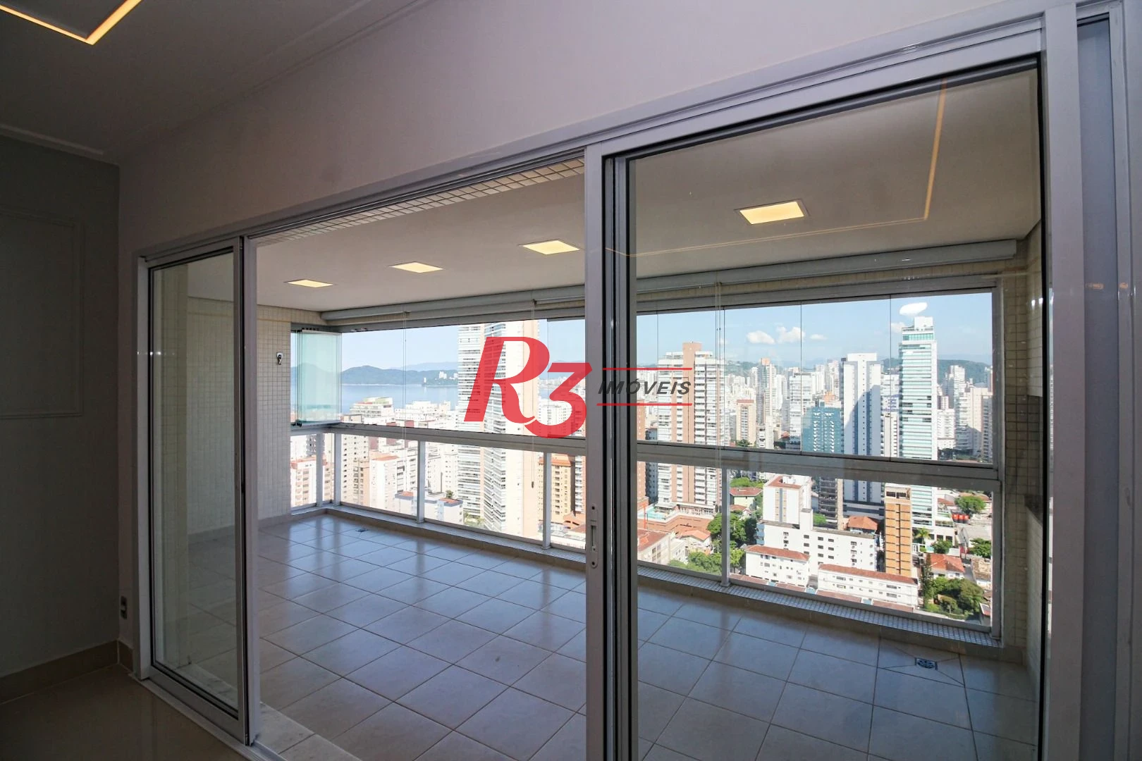 Apartamento à venda, 155 m² por R$ 2.517.000,00 - Embaré - Santos/SP
