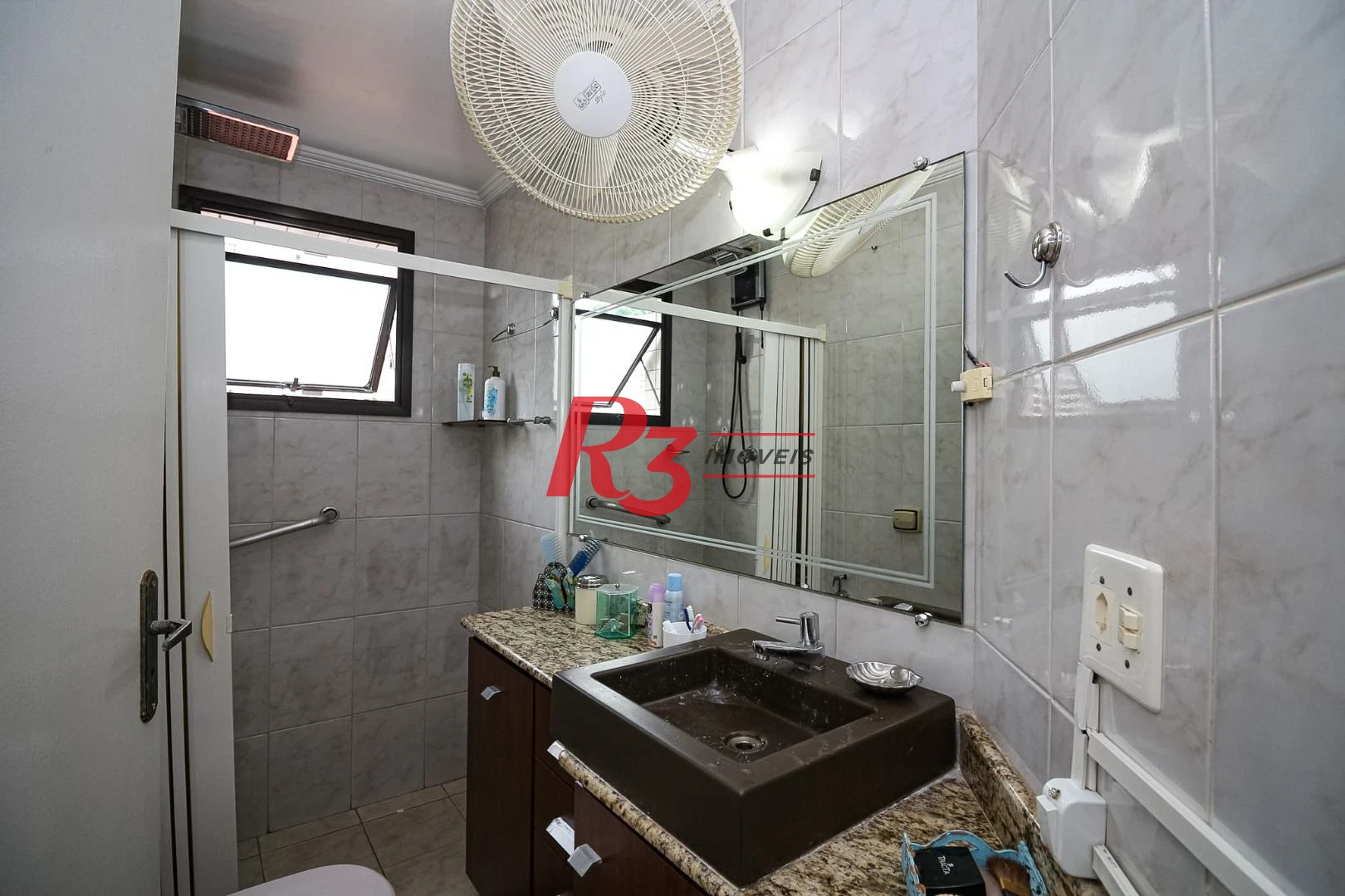 Apartamento para alugar, 67 m² por R$ 4.500,00/mês - José Menino - Santos/SP