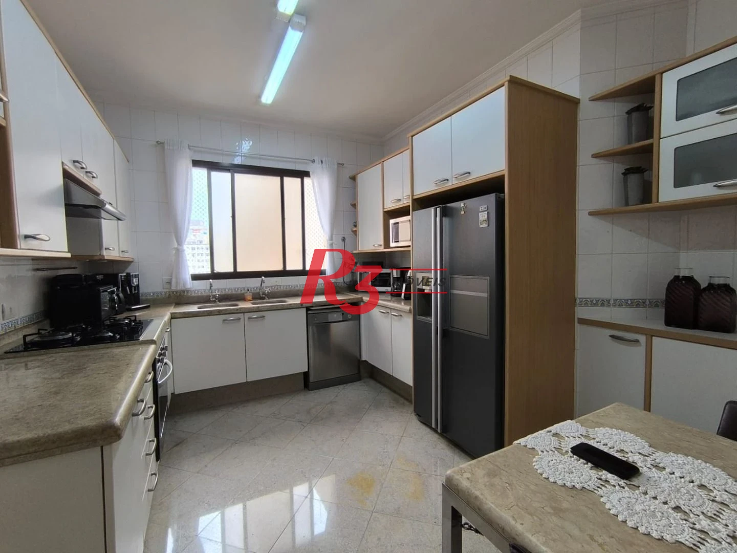Apartamento com 3 dormitórios à venda, 209 m² por R$ 2.500.000,00 - Boqueirão - Santos/SP