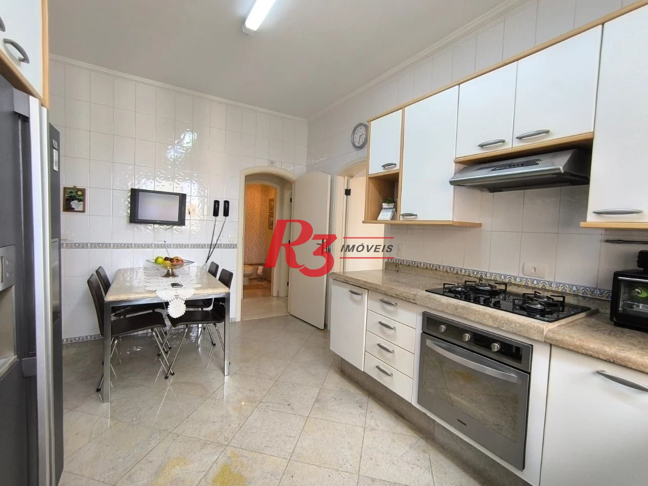 Apartamento com 3 dormitórios à venda, 209 m² por R$ 2.500.000,00 - Boqueirão - Santos/SP