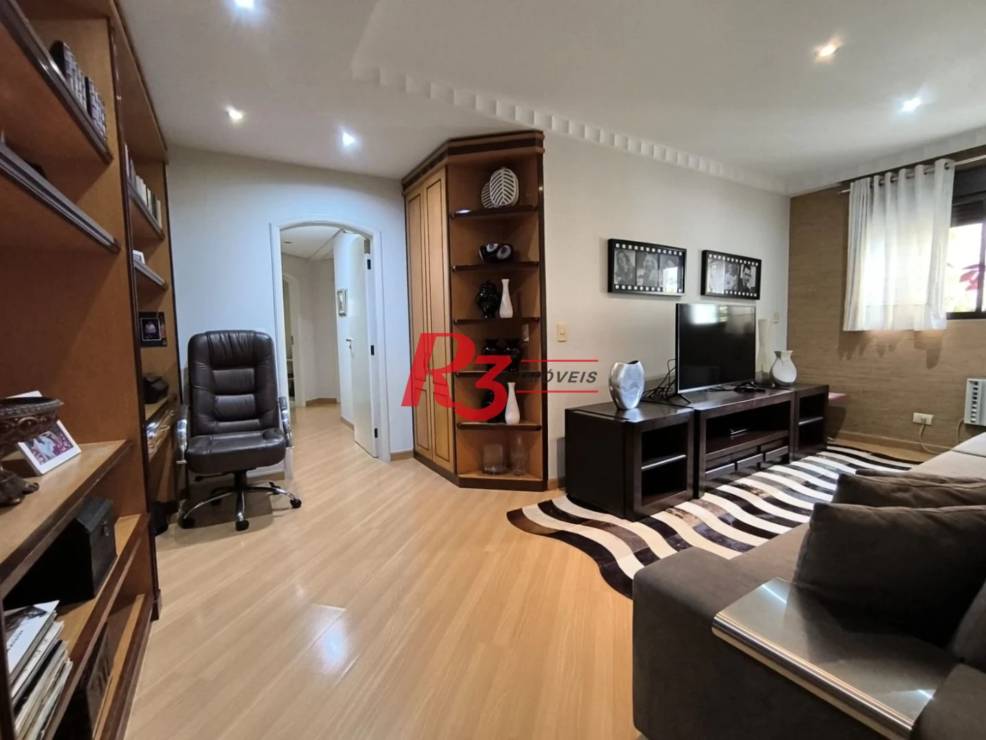 Apartamento com 3 dormitórios à venda, 209 m² por R$ 2.500.000,00 - Boqueirão - Santos/SP