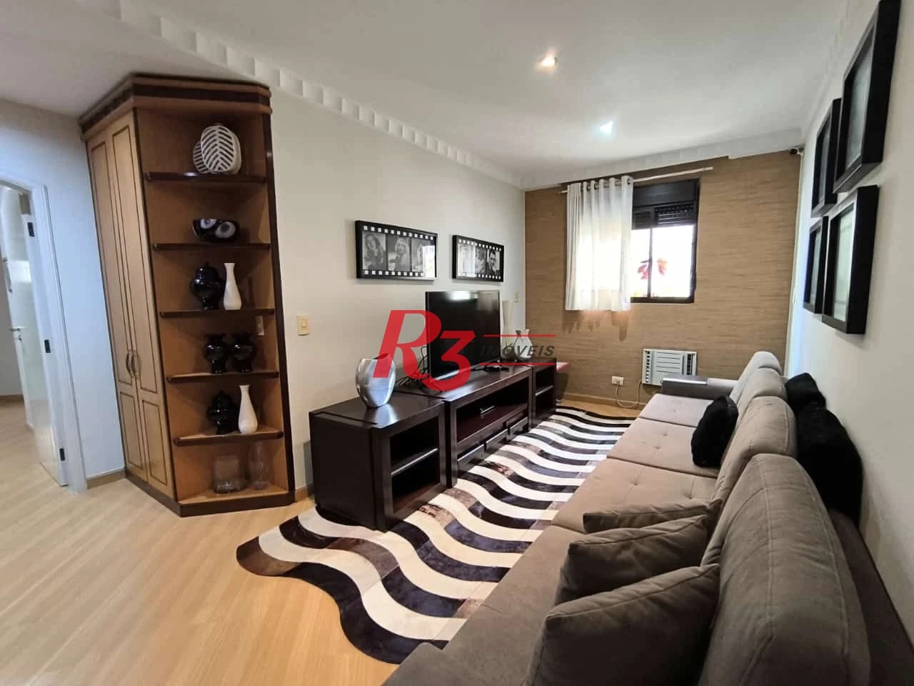 Apartamento com 3 dormitórios à venda, 209 m² por R$ 2.500.000,00 - Boqueirão - Santos/SP