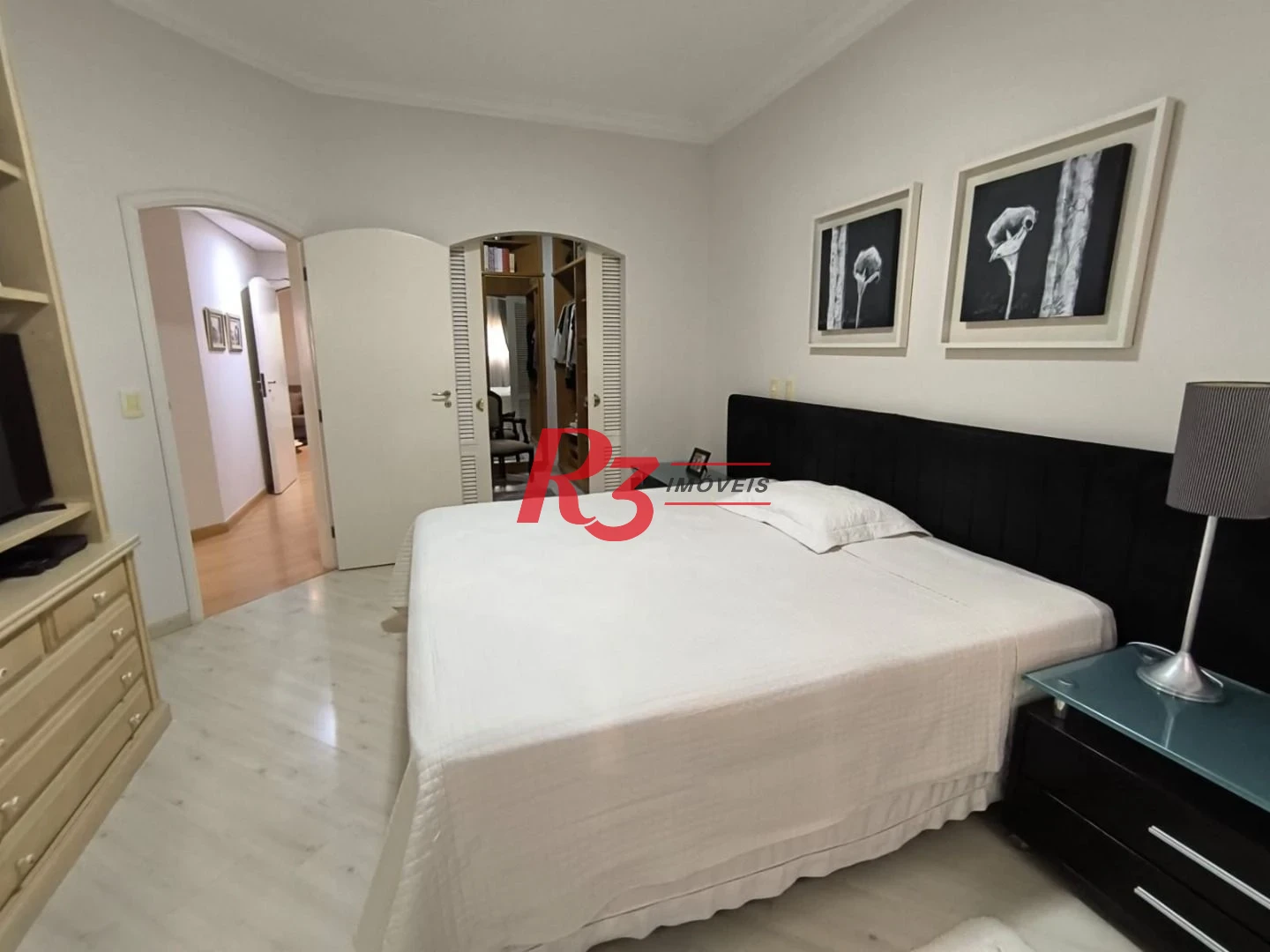 Apartamento com 3 dormitórios à venda, 209 m² por R$ 2.500.000,00 - Boqueirão - Santos/SP