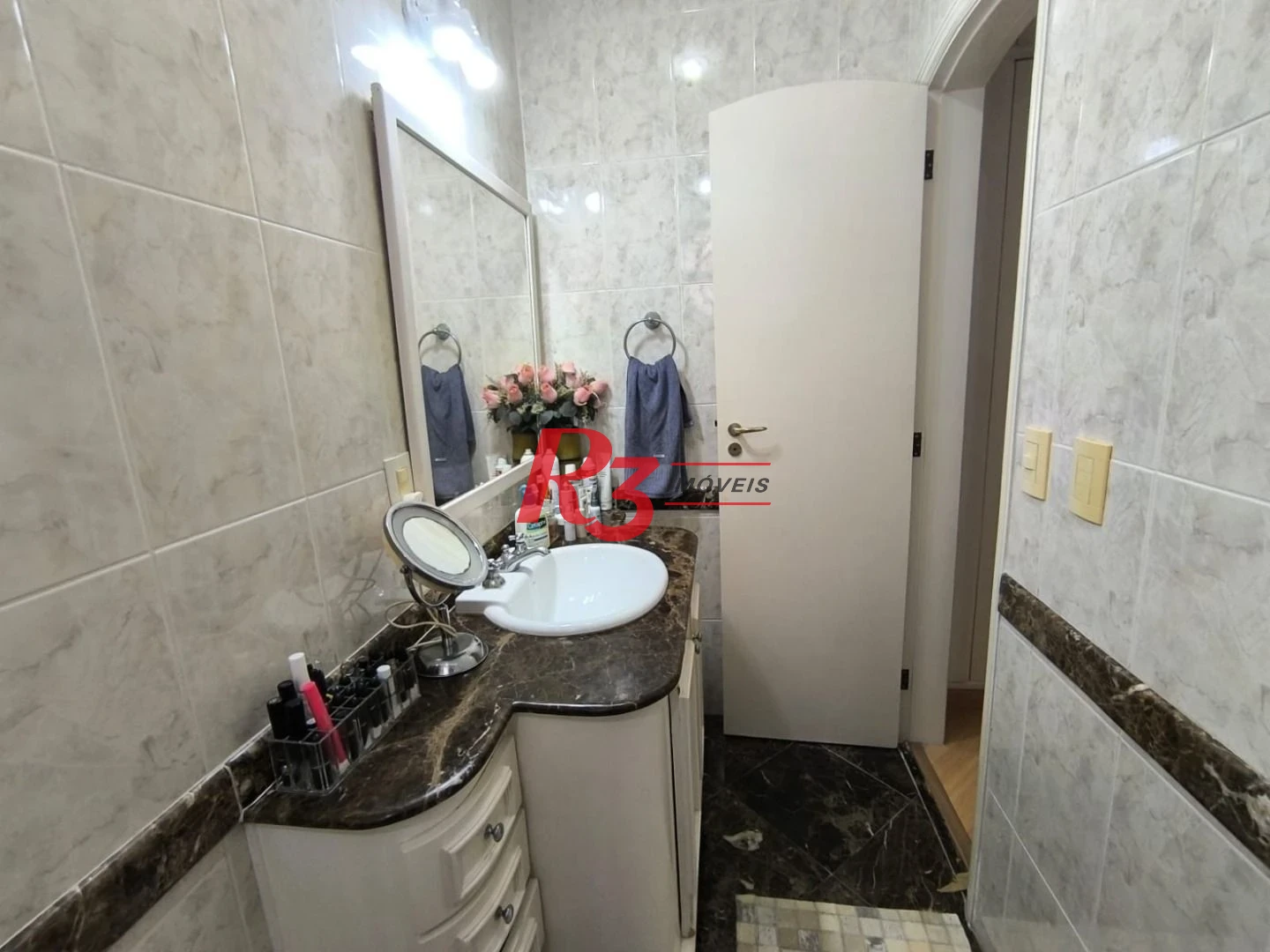 Apartamento com 3 dormitórios à venda, 209 m² por R$ 2.500.000,00 - Boqueirão - Santos/SP