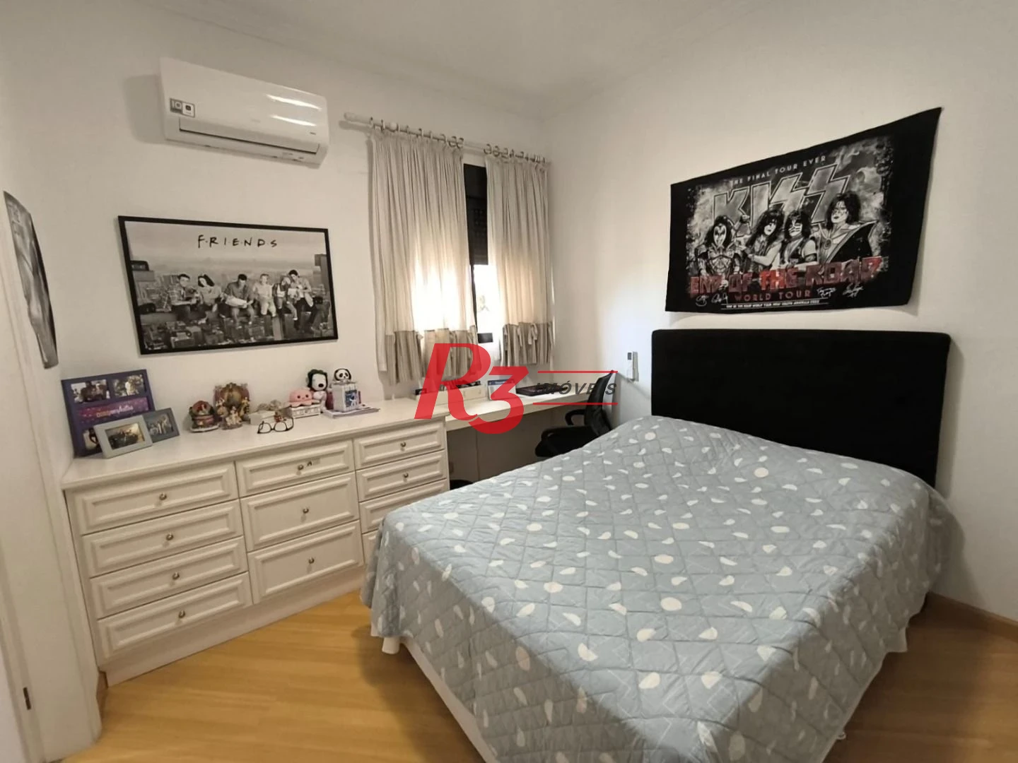 Apartamento com 3 dormitórios à venda, 209 m² por R$ 2.500.000,00 - Boqueirão - Santos/SP