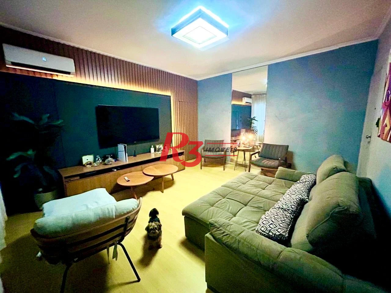 Apartamento com 2 dormitórios à venda, 115 m² por R$ 620.000,00 - Gonzaga - Santos/SP