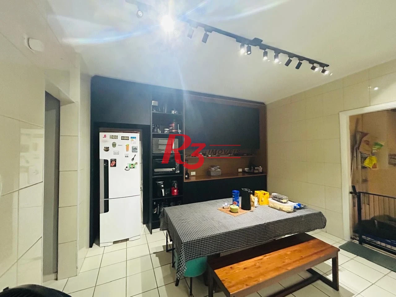 Apartamento com 2 dormitórios à venda, 115 m² por R$ 620.000,00 - Gonzaga - Santos/SP