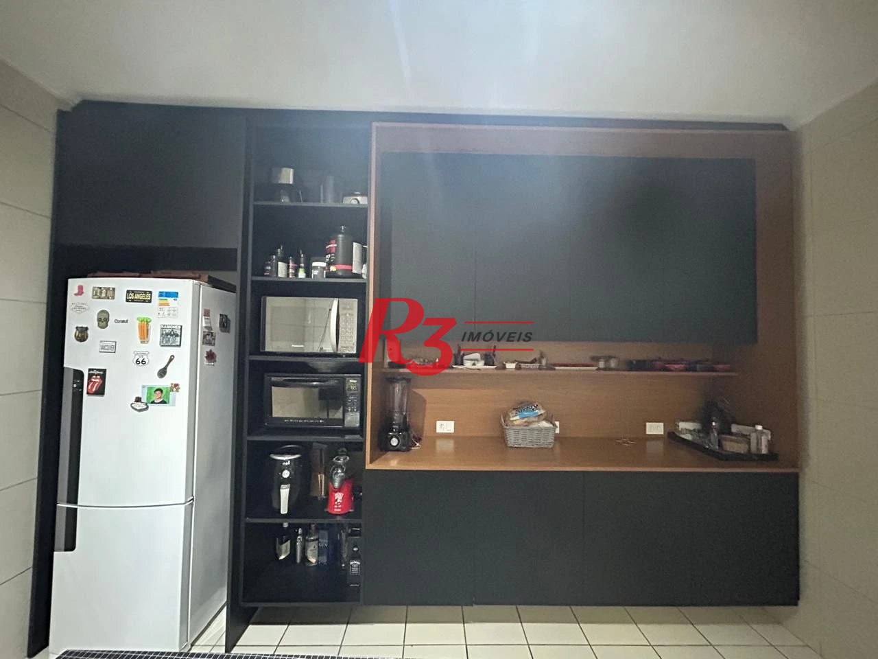 Apartamento com 2 dormitórios à venda, 115 m² por R$ 620.000,00 - Gonzaga - Santos/SP