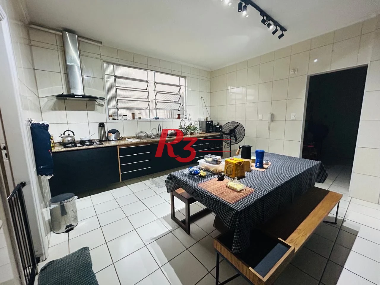 Apartamento com 2 dormitórios à venda, 115 m² por R$ 620.000,00 - Gonzaga - Santos/SP