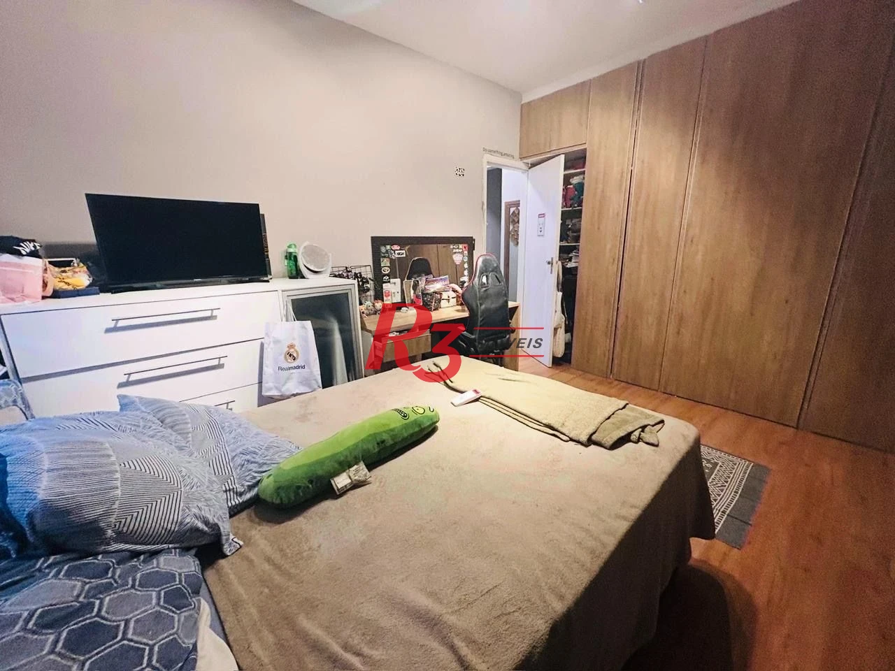 Apartamento com 2 dormitórios à venda, 115 m² por R$ 620.000,00 - Gonzaga - Santos/SP
