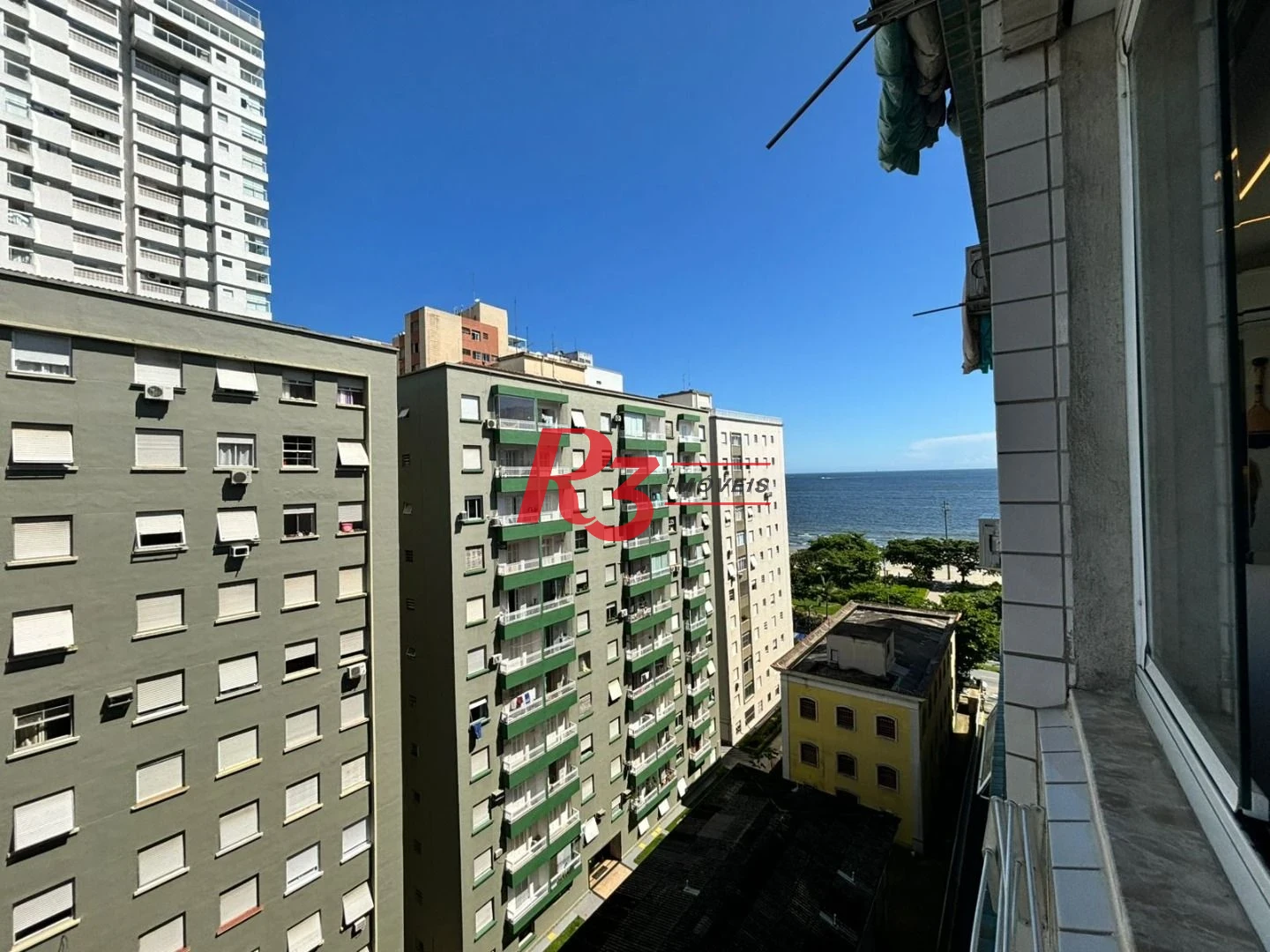 Kitnet para alugar, 28 m² por R$ 5.000,02/mês - Embaré - Santos/SP