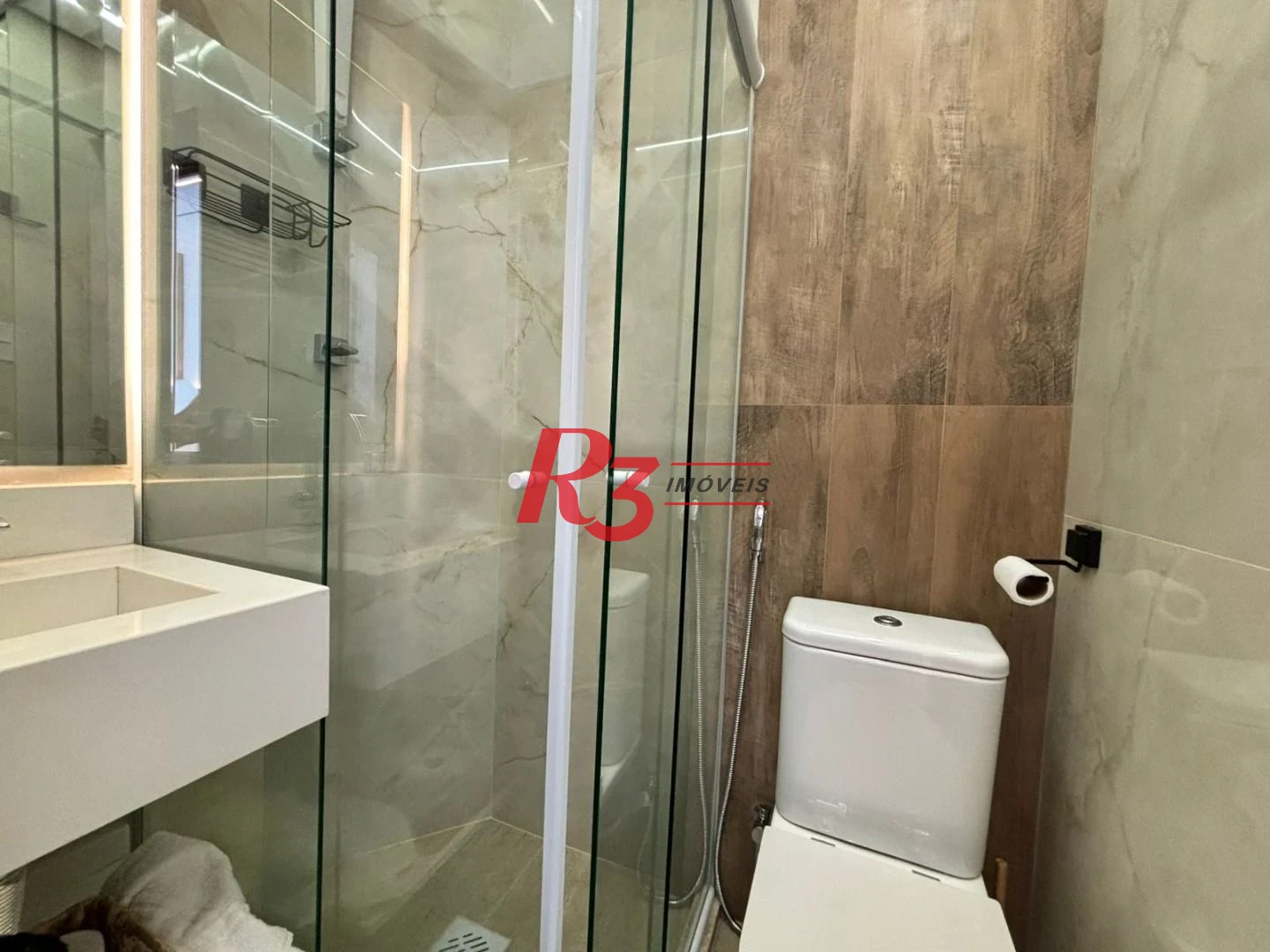 Kitnet para alugar, 28 m² por R$ 5.000,02/mês - Embaré - Santos/SP