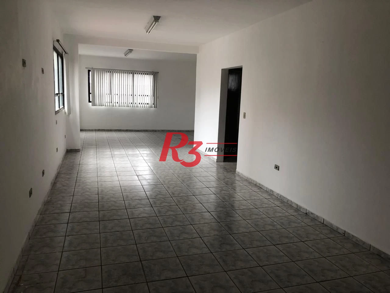 Prédio para alugar, 1000 m² por R$ 33.000,00/mês - Gonzaga - Santos/SP