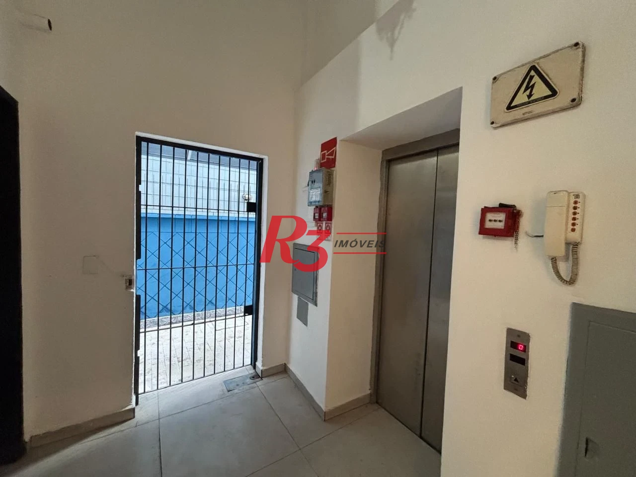 Prédio para alugar, 1000 m² por R$ 32.300,00/mês - Gonzaga - Santos/SP