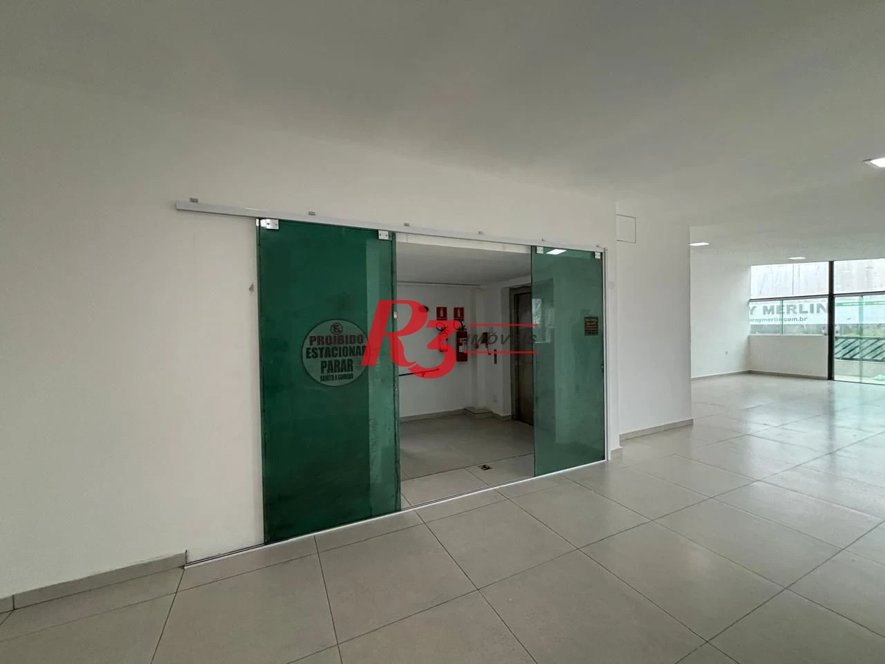 Prédio para alugar, 1000 m² por R$ 32.300,00/mês - Gonzaga - Santos/SP
