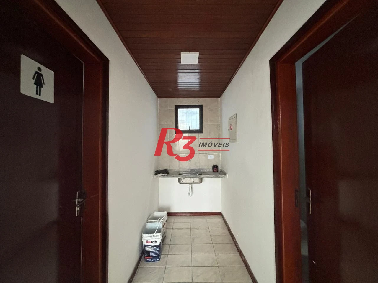Prédio para alugar, 1000 m² por R$ 32.300,00/mês - Gonzaga - Santos/SP