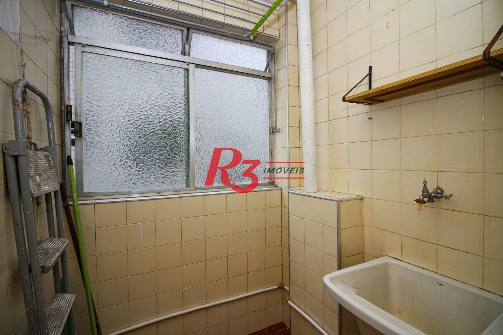Apartamento com 1 dormitório à venda, 52 m² por R$ 375.000,00 - Gonzaga - Santos/SP
