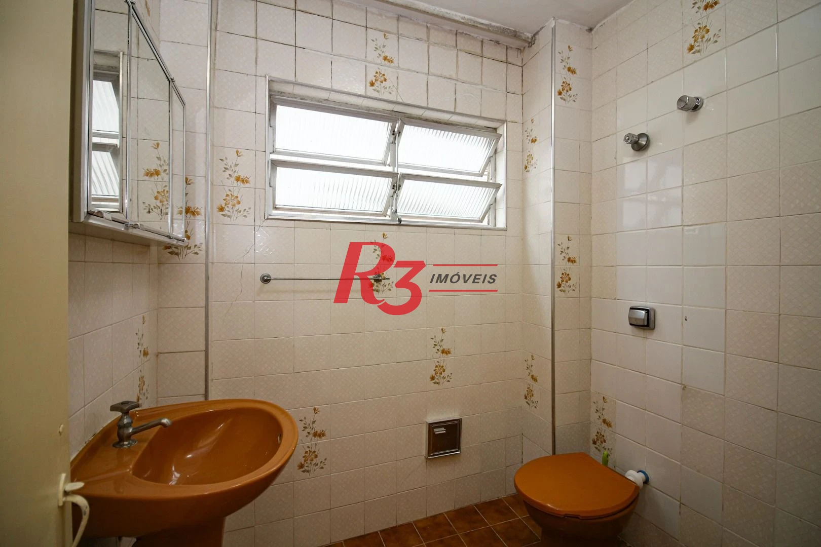 Apartamento com 1 dormitório à venda, 52 m² por R$ 375.000,00 - Gonzaga - Santos/SP