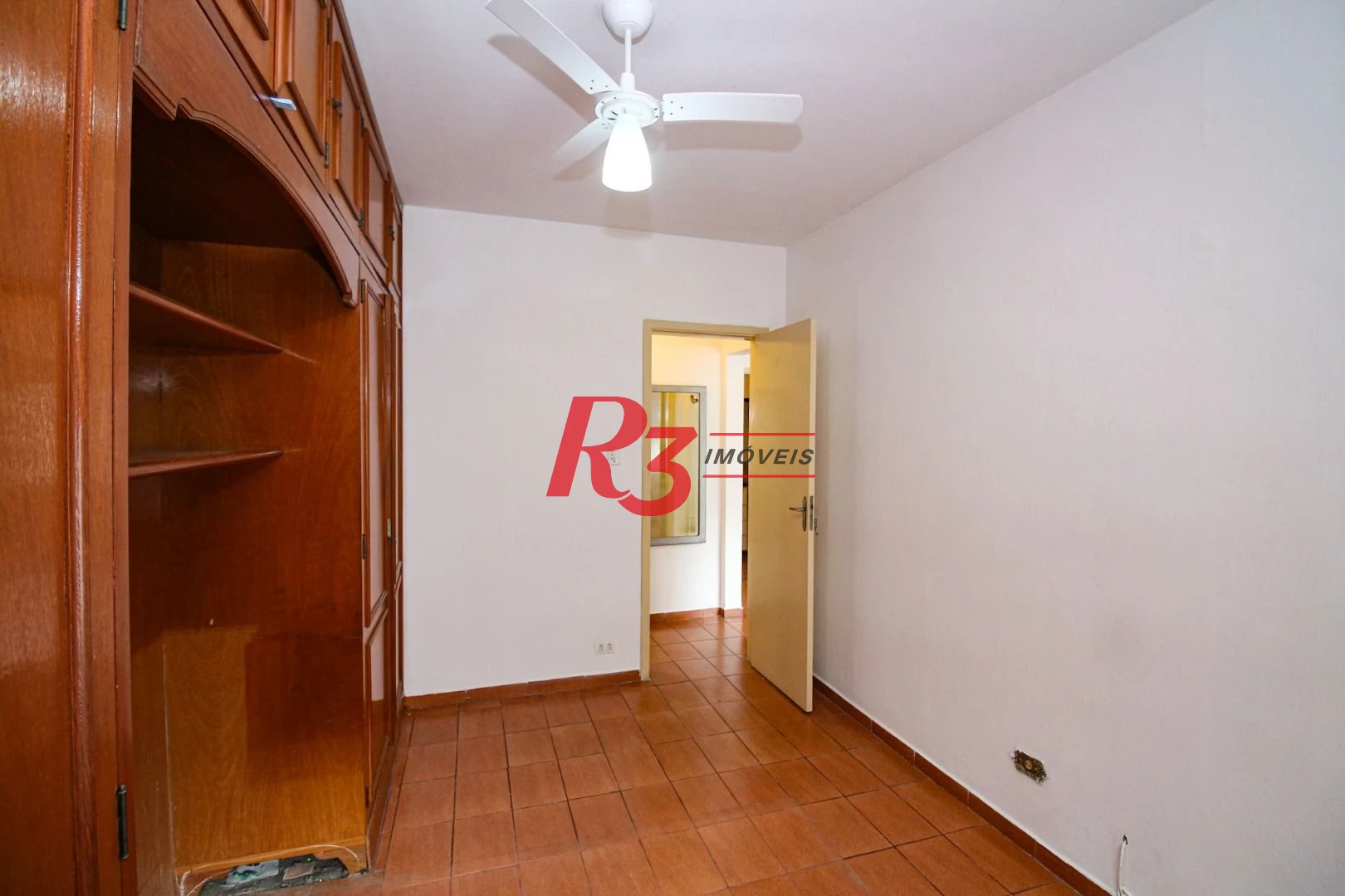 Apartamento com 1 dormitório à venda, 52 m² por R$ 375.000,00 - Gonzaga - Santos/SP