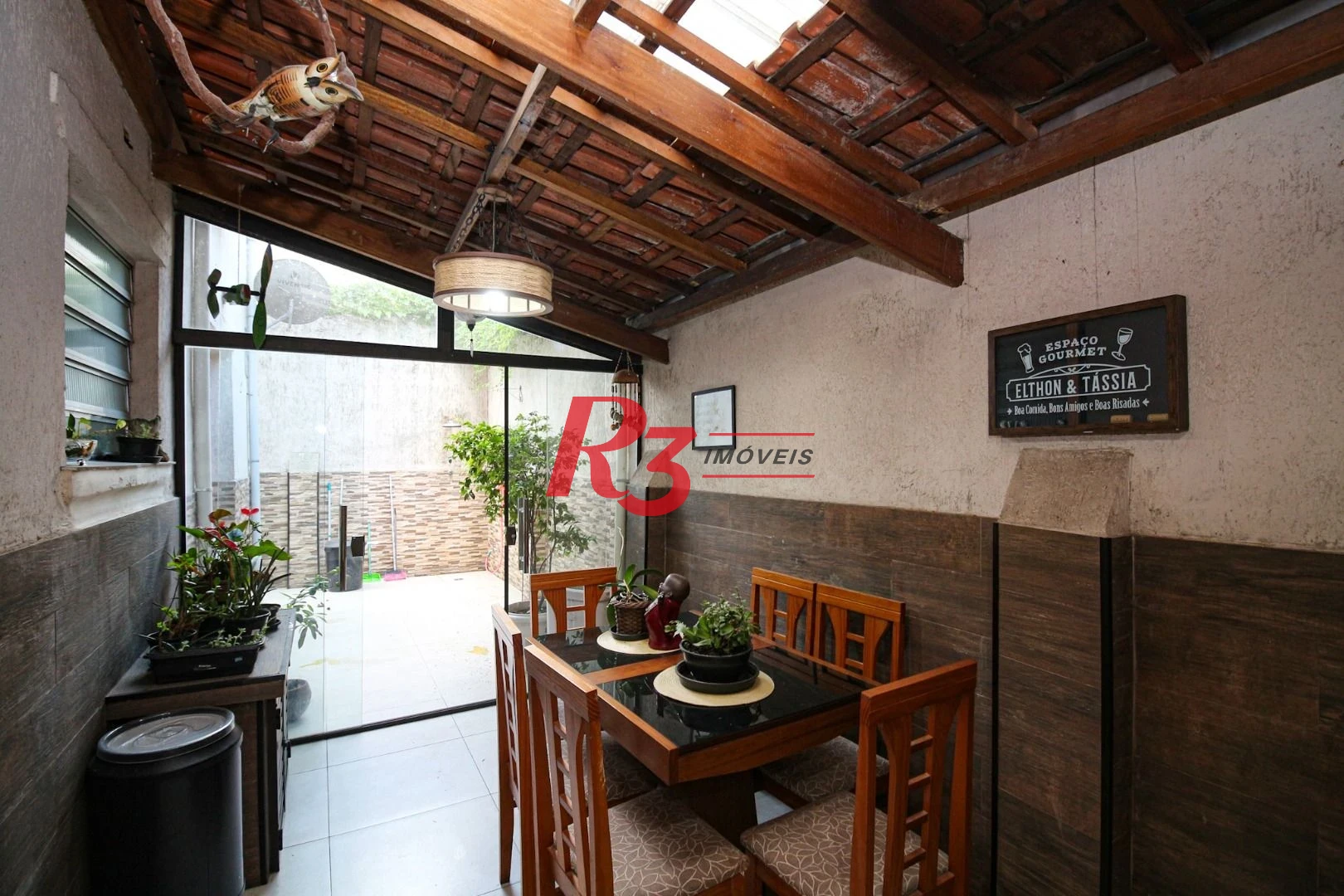 Casa à venda, 165 m² por R$ 870.000,00 - Macuco - Santos/SP