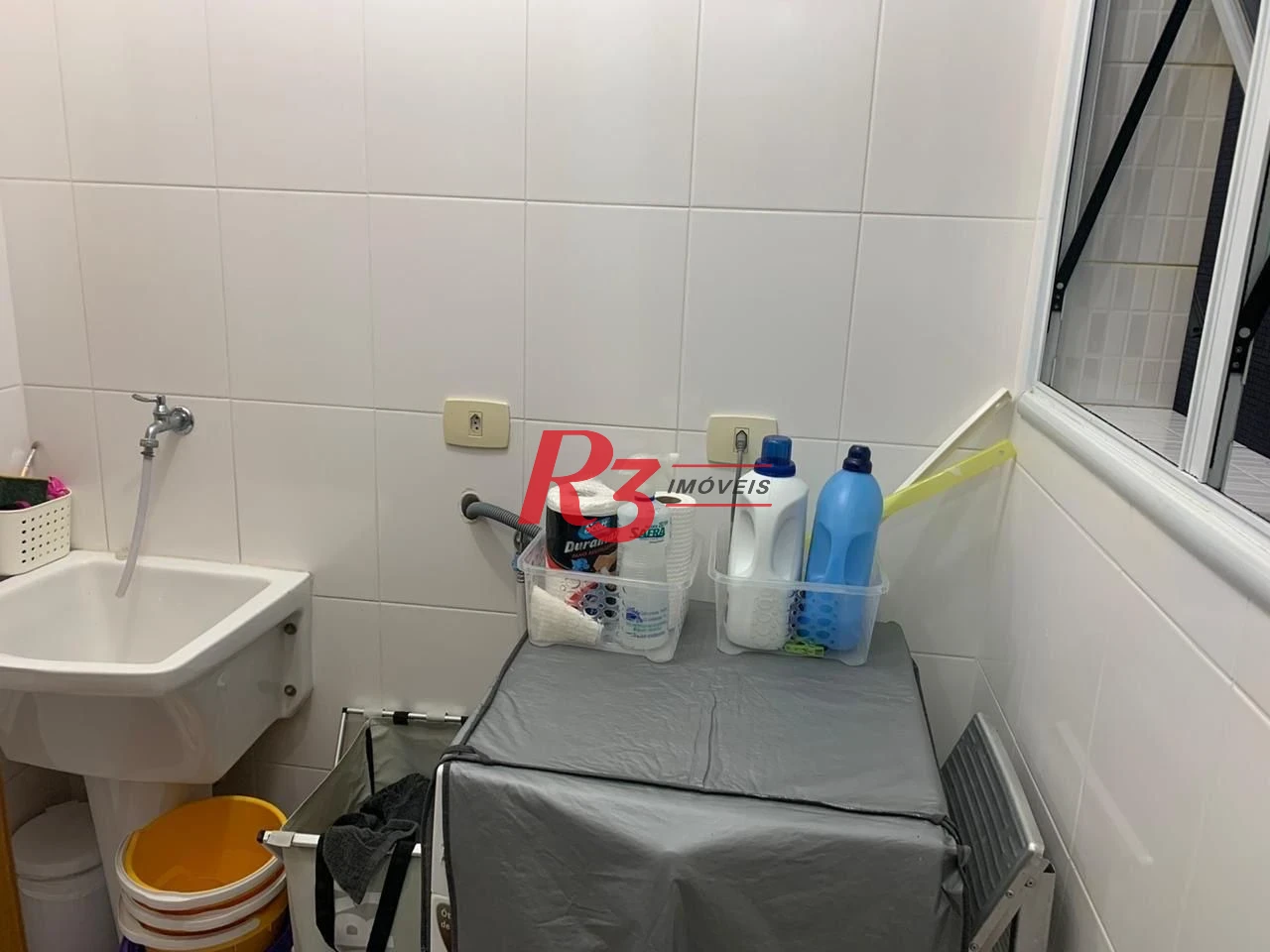 Village com 3 dormitórios à venda, 186 m² por R$ 1.065.000,00 - Gonzaga - Santos/SP