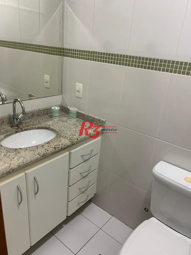 Village com 3 dormitórios à venda, 186 m² por R$ 1.065.000,00 - Gonzaga - Santos/SP