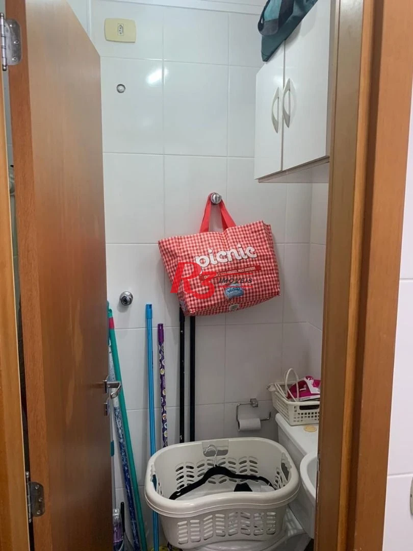 Village com 3 dormitórios à venda, 186 m² por R$ 1.065.000,00 - Gonzaga - Santos/SP