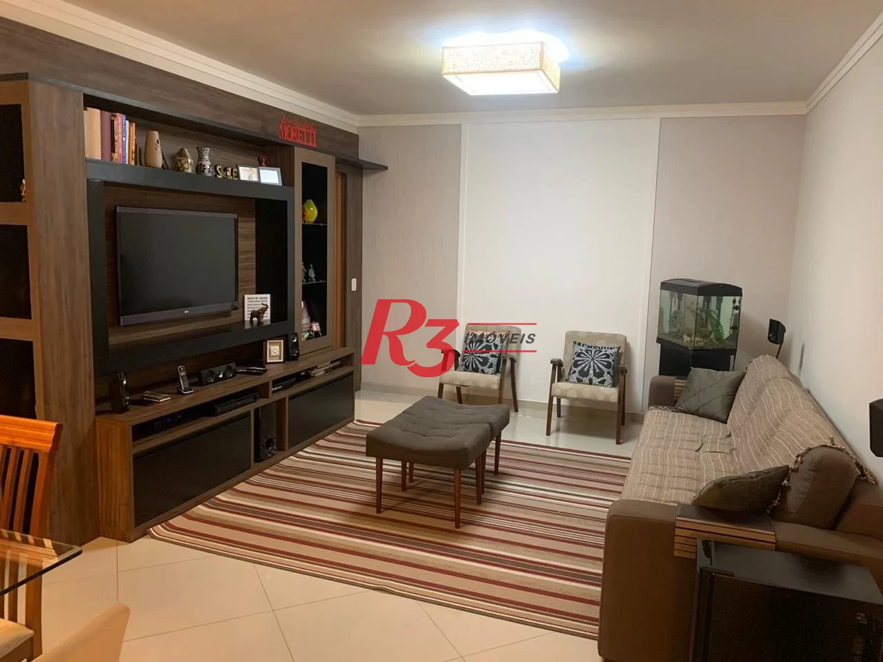 Village com 3 dormitórios à venda, 186 m² por R$ 1.065.000,00 - Gonzaga - Santos/SP