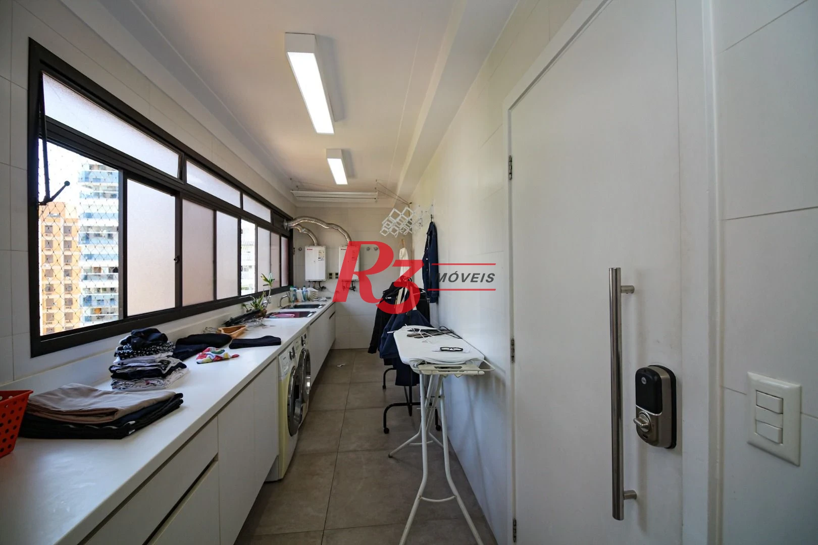 Apartamento com 3 suítes à venda, 360 m² por R$ 4.000.000 - Boqueirão - Santos/SP